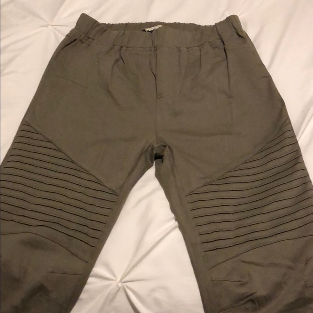 UmGee motto jeggings